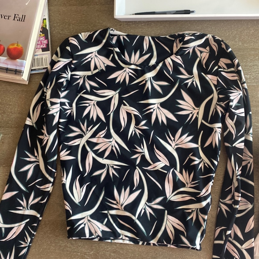 Mikoh rash guard kids